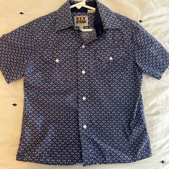 Ely Cattleman Blue and White Patterned Button-Down Shirt - Picture 1 of 1